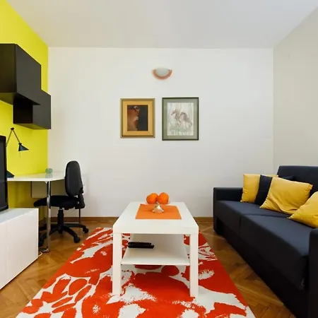 Apartment Sunny Side Up *